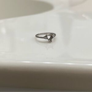 Sterling Silver Heart Ring - lost gem